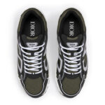 dior-b30-mesh-deep-green-black-trainer-3sn279zrd_h664-side